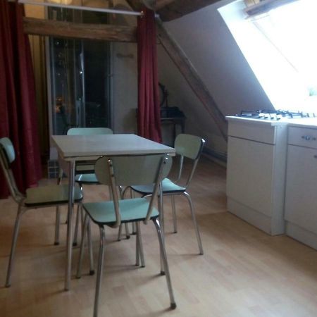 Studio Dans Un Cadre Champetre Moiry Екстериор снимка
