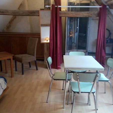 Studio Dans Un Cadre Champetre Moiry Екстериор снимка