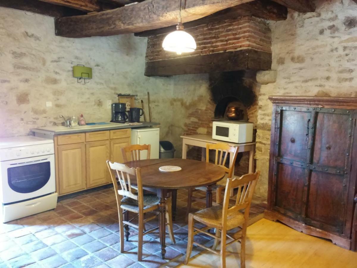 Studio Dans Un Cadre Champetre Moiry Екстериор снимка