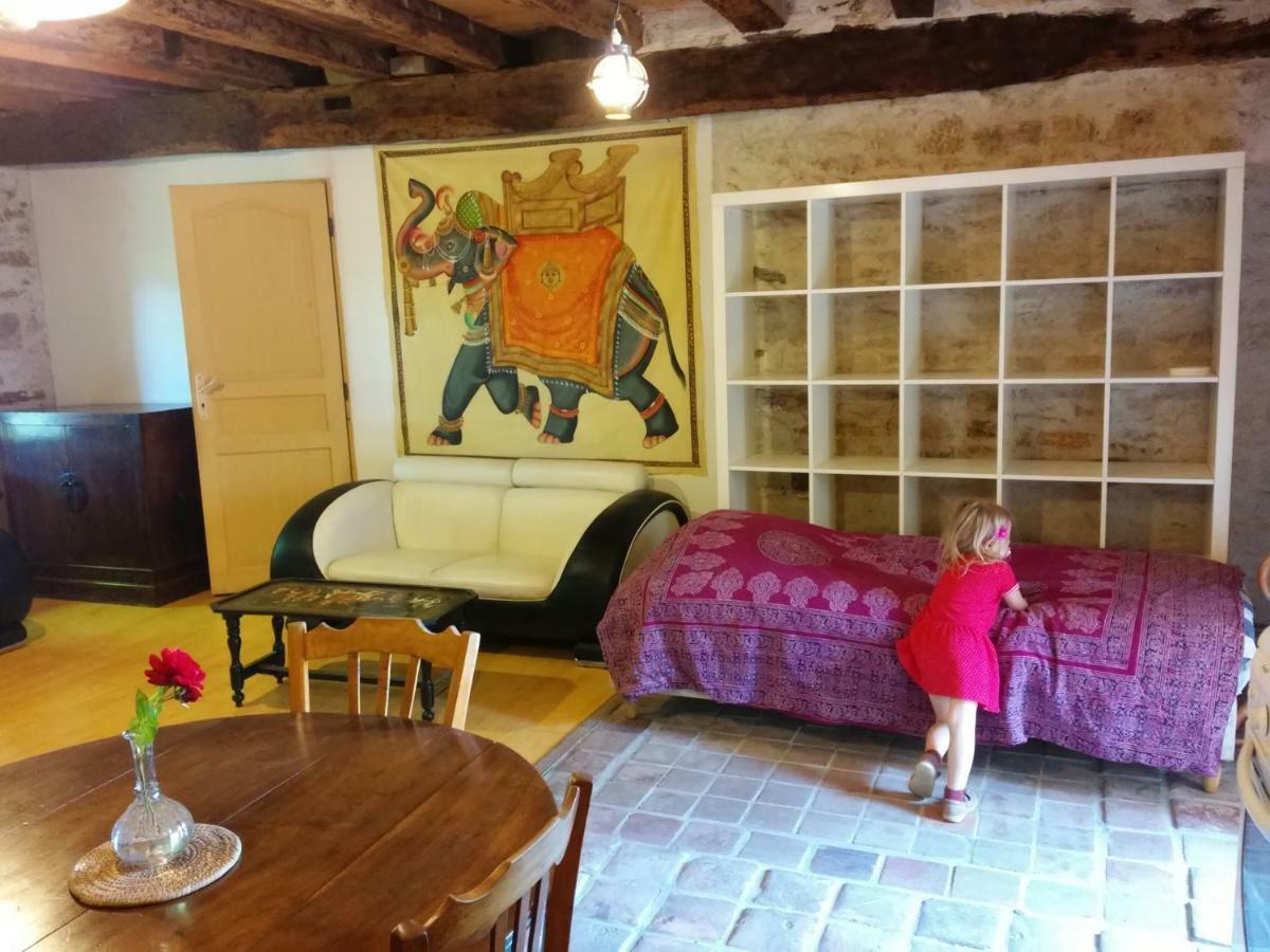 Studio Dans Un Cadre Champetre Moiry Екстериор снимка